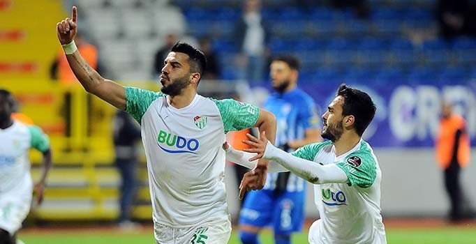 Bursaspor Mesut Bakkal ile ilk puanını aldı