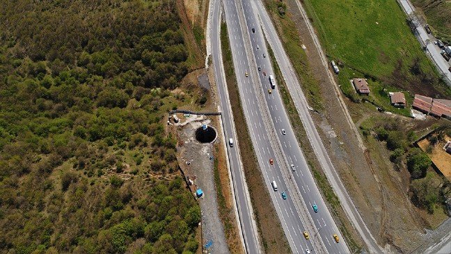 d7c26fc8-9f4b-419f-9126-8168fcca5f72 19-04/29/d7c26fc8-9f4b-419f-9126-8168fcca5f72.jpg