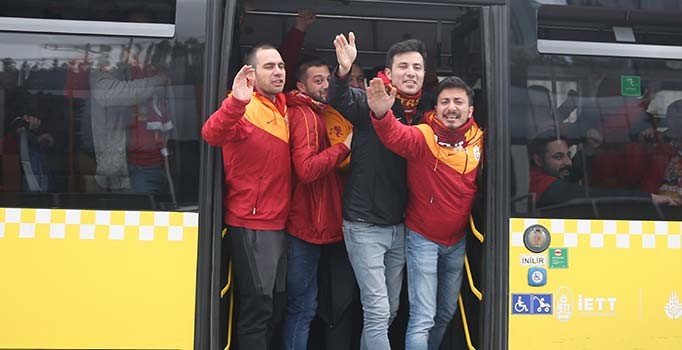 Galatasaray taraftarı Kadıköy'de