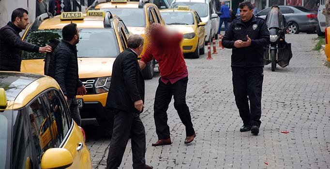 Tekirdağ'da şehrin göbeğinde kavga: Kanlar içinde kaldı