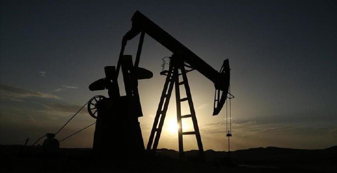 Brent petrolün varili 71,82 dolar