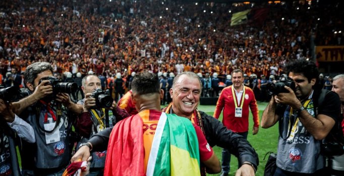 Galatasaray 9 isim ilk kez şampiyonluk yaşadı