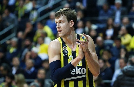 Vesely, EuroLeague'de sezonun MVP'si seçildi