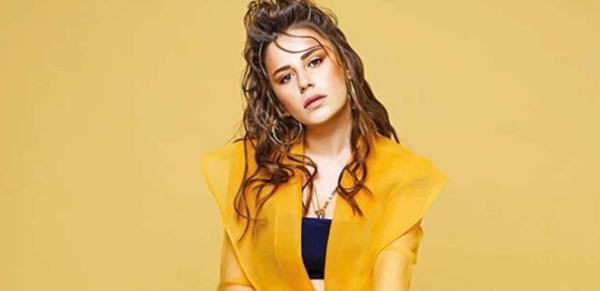 Merve Özbey 'Devran'la iddialı döndü