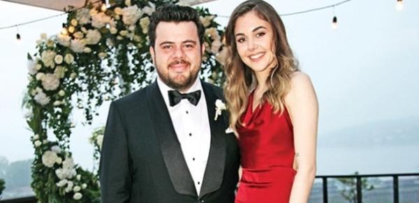 Berfu Yıldız'ın emanet gelinliği