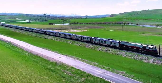 Turistik Doğu Ekspresinde ilk sefer bugün başlıyor