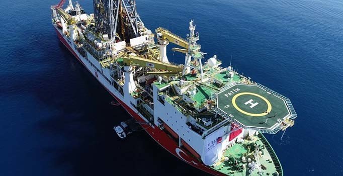 Fatih, Kıbrıs'ın batısında sondaj çalışmalarına başladı