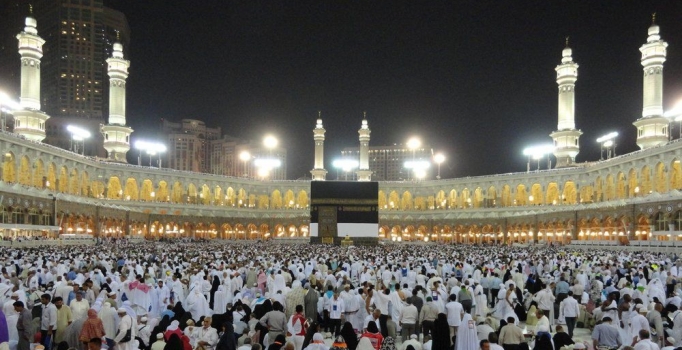 Kâinatın ilk girizgâhı