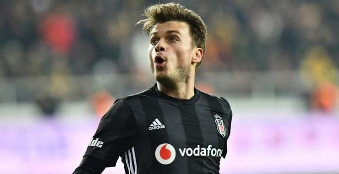 Beşiktaş Ljajic'in bonservisini aldı