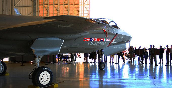 S-400 hamlesi hayata geçti: Türk pilotlarının F-35 eğitimi durduruldu