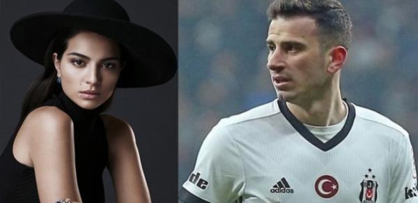 Melisa Aslı Pamuk ve Oğuzhan Özyakup'un aileleri tanıştı