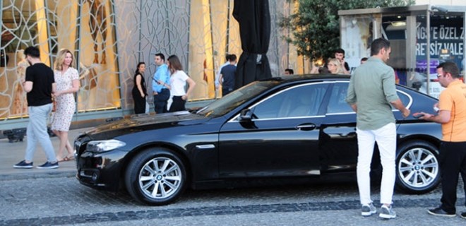 Demet Şener ve Cenk Küpeli'nin evlilik hazırlıkları sürüyor