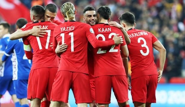 4wnmd_1559976126_1476 19-06/08/4wnmd_1559976126_1476.jpg