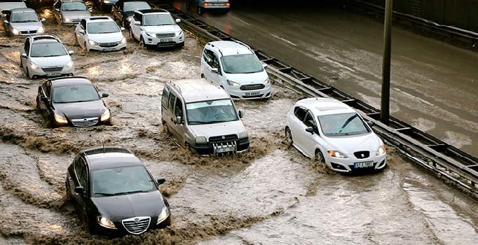 14 il için kuvvetli yağış uyarısı | Ankara, Konya ve Kayseri hava durumu