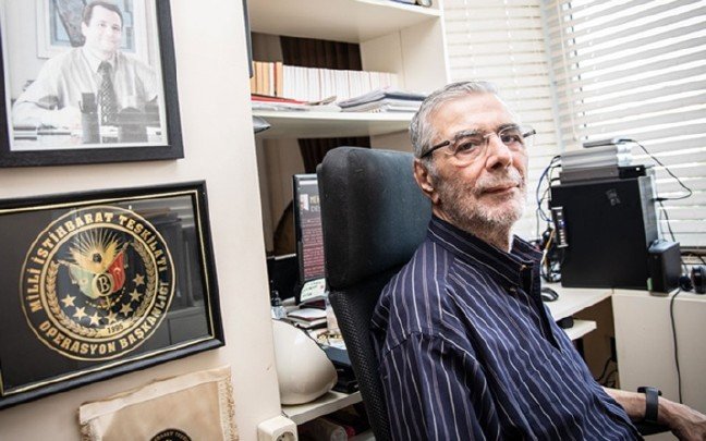 eymur-9gfz_cover 19-06/14/eymur-9gfz_cover.jpg