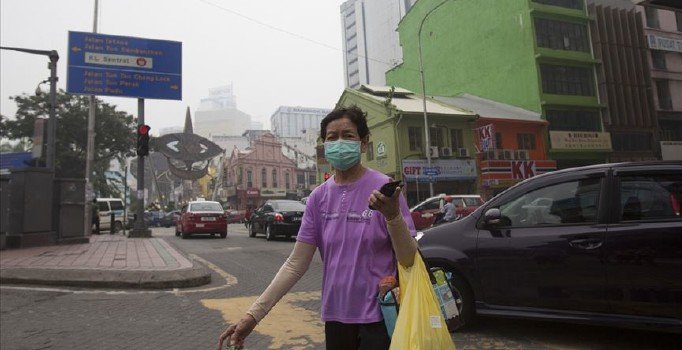 Malezya'da hava kirliliği 130 kişiyi hastanelik etti