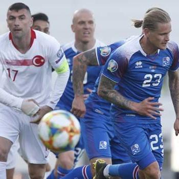 Maç sonucu: İzlanda: 2 Türkiye: 1
