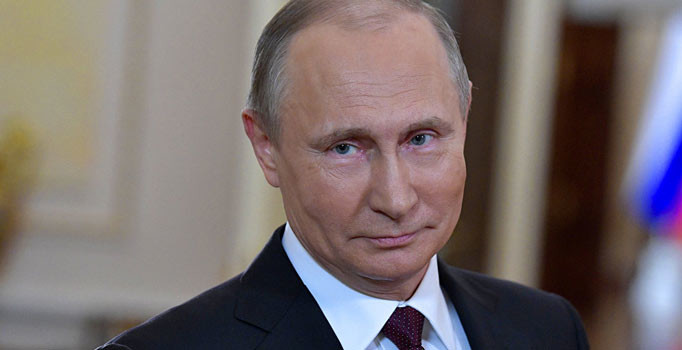 Putin'den Rus karşıtı protestolara 'havayolu' resti: Gürcistan'a uçuşları yasaklıyor