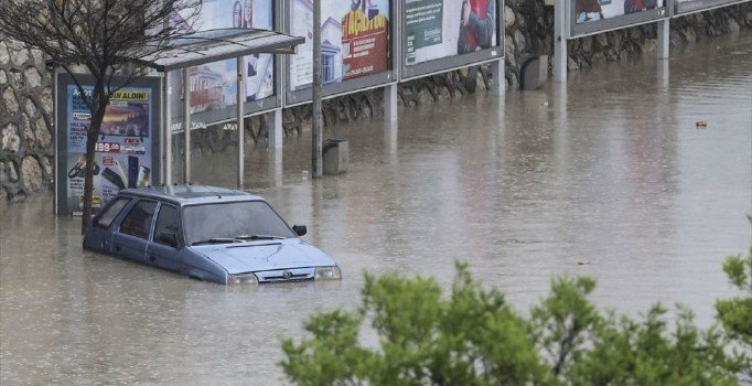 Ankara için kuvvetli gök gürültülü sağanak uyarısı