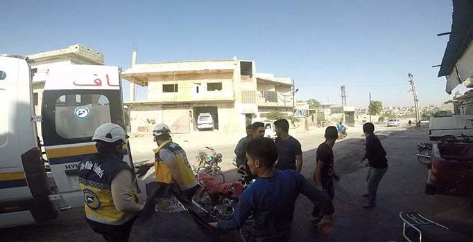 Suriye savaş uçakları İdlib civarını bombaladı: 8 ölü