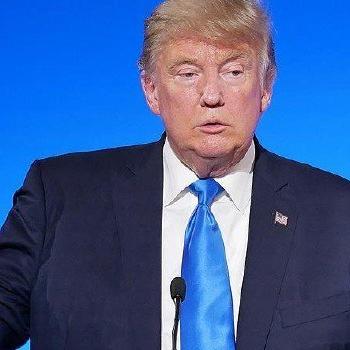 İrlanda Başbakanı, Trımp'ın golf sahası teklifini reddetti