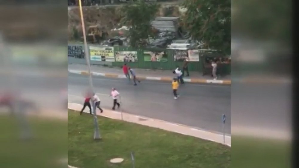 0229ff957bdfbe2f40ea3f2605315fb4