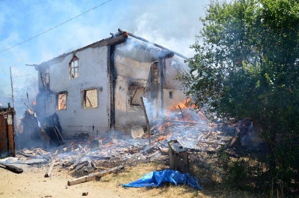 8e900b7ec19fdba8fb5c5d8d3afddf6a