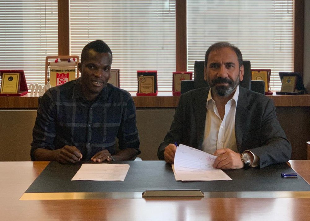 996796103b3bede2682b2945b758e2bb