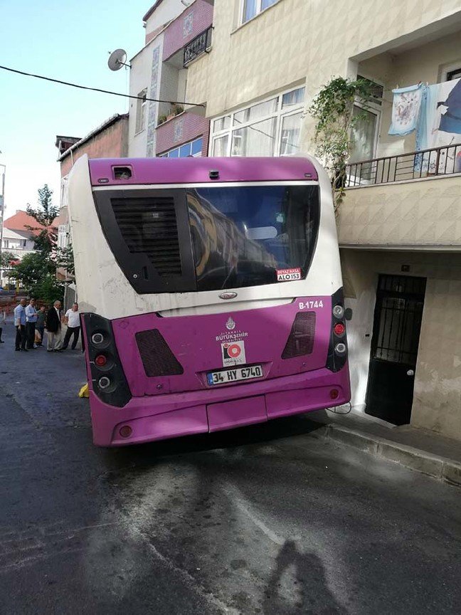 aw764638_04 19-07/27/aw764638_04.jpg