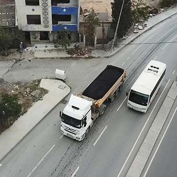 Hafriyat kamyonu ile drift yaptı