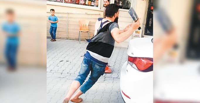 Suç işleyen mülteciler Göç Müdürlüğü’ne teslim