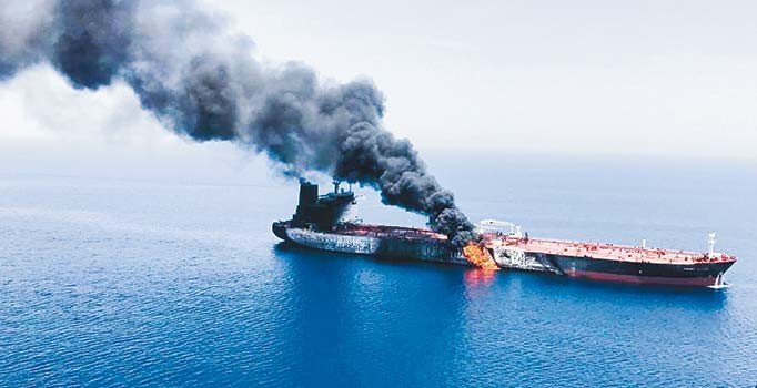 Bitmeyen İran krizinin yeni adresi: Hürmüz Boğazı