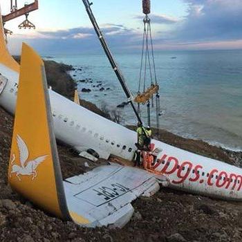 Trabzon’da inişten sonra pistten çıkan uçağın ilk kaza raporu geldi