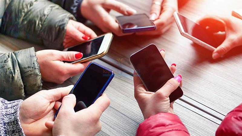 Cep telefonu bağımlılığıyla mücadele için yasa tasarısı