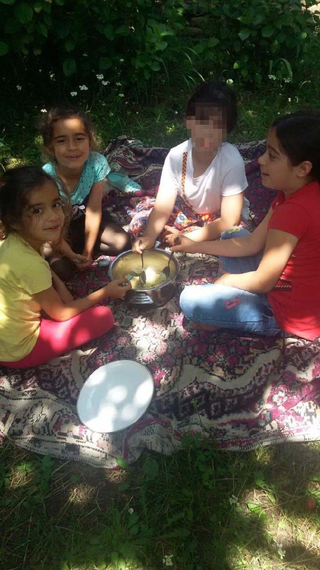 aw766168_03-1 19-07/29/aw766168_03-1.jpg