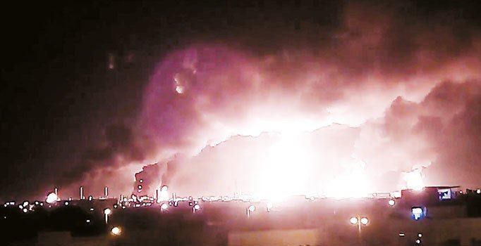 Petrol denizine kıvılcım düştü