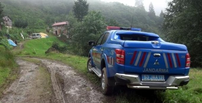 Kamp için çıktıkları yaylada kaybolan 6 kişi, drone ile aranıyor