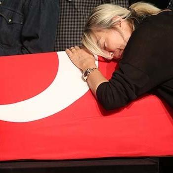 Tarık Ünlüoğlu'na veda... Eşi Gülenay Kalkan'dan acı dolu mesaj: Bir masal yaşadım seninle