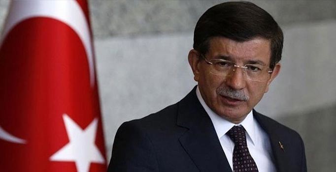 Ahmet Davutoğlu: Sezer ve Ecevit gibi olmamak için fedakarlık yaptım