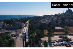 17096656291717786053