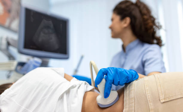 “Yeni Bir Dönem Başlıyor: Domuz Organlarıyla Gerçekleştirilen İlk Kalp-Böbrek Nakli!”