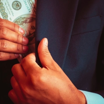 17303006371815353375