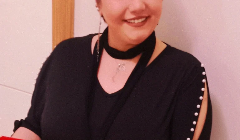 17477435571586933685