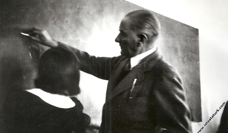 Atatürk (1)